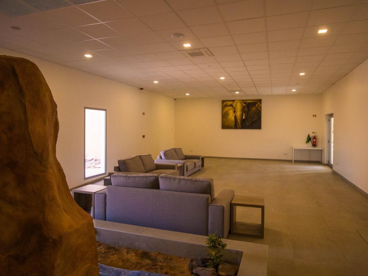 Hotel Monotel Dar El Barka Nouakchott Ngoại thất bức ảnh