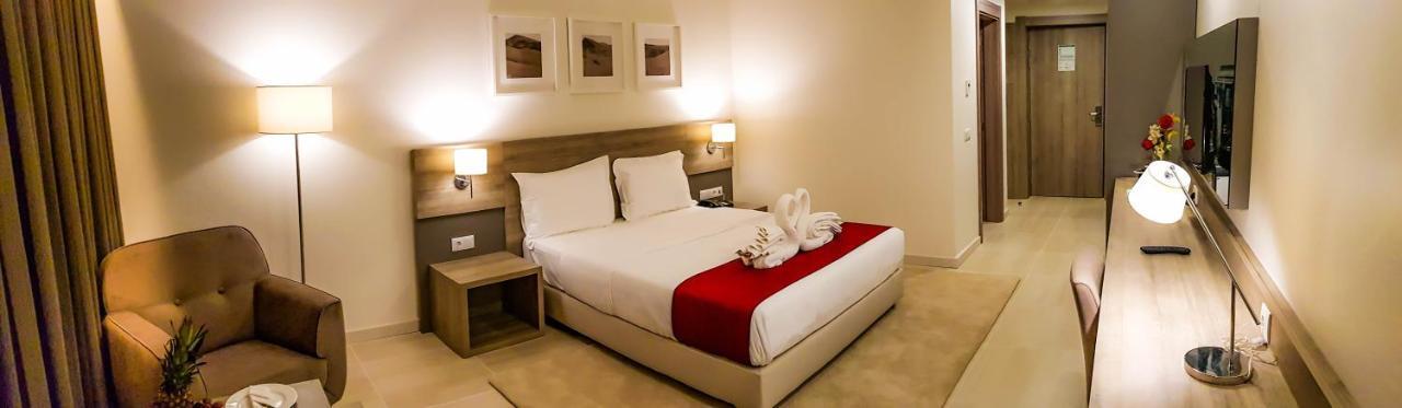 Hotel Monotel Dar El Barka Nouakchott Ngoại thất bức ảnh